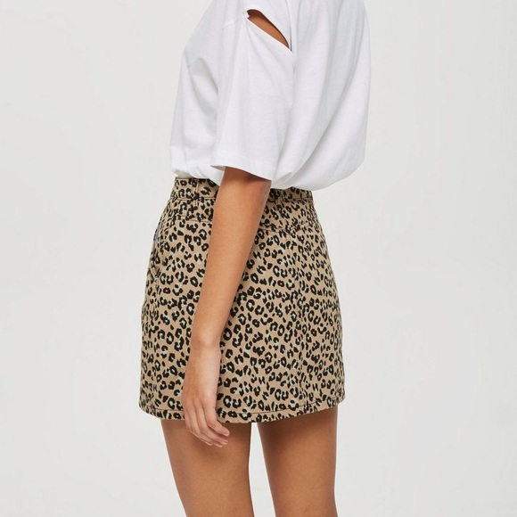 Topshop Half Zip Patterned Black White Min… - Picture 2 of 8